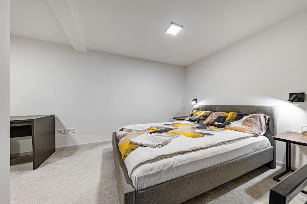Apartamento Chic Loft Bp: Industrial Gem Budapest Exterior foto