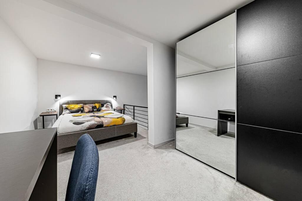 Apartamento Chic Loft Bp: Industrial Gem Budapest Exterior foto